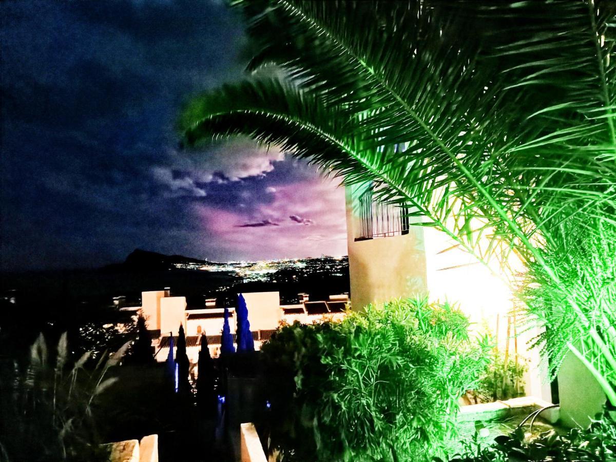 شقة Wonderful Seaviews Only Adults ألتيا المظهر الخارجي الصورة