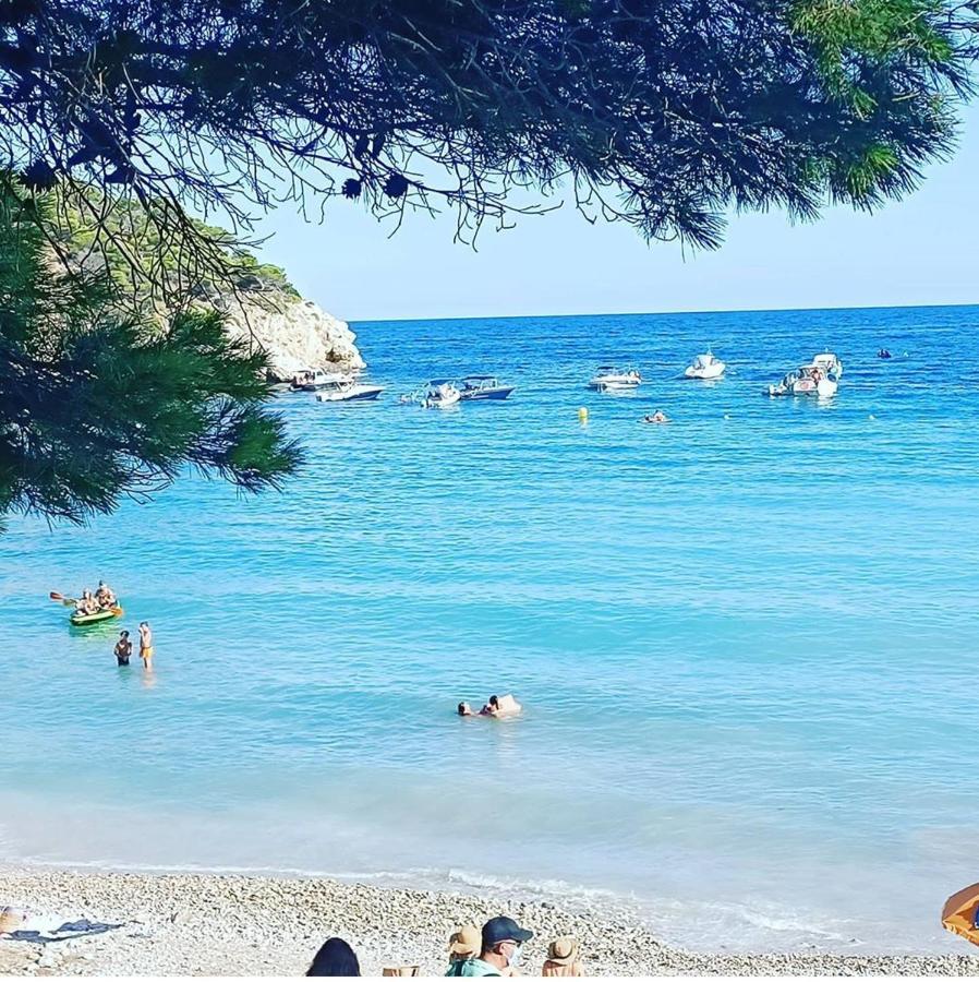 شقة Wonderful Seaviews Only Adults ألتيا المظهر الخارجي الصورة